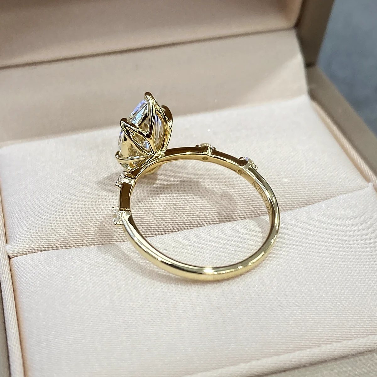 Pear Solitaire with Accent Diamonds in yellow gold with laboratory-grown diamonds